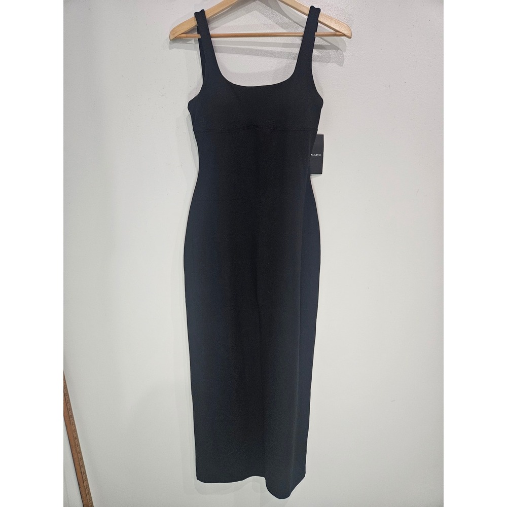 Fabletics Black Scoop Neck Midi Dress Back Cut-Out Built-in Bra DS2250519 Size M